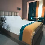 Eder Otel Tiran