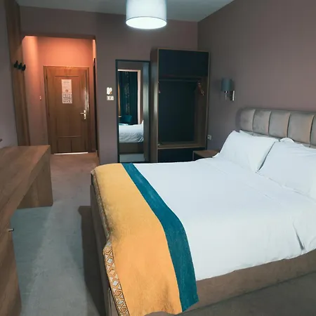 Eder Hotel *