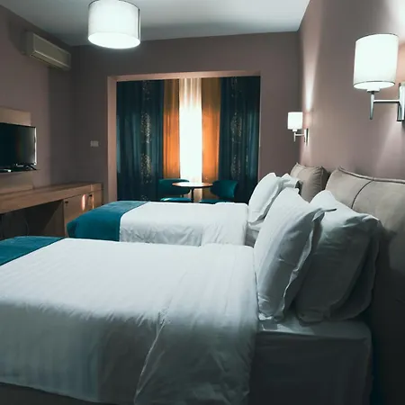 Hotel Eder *